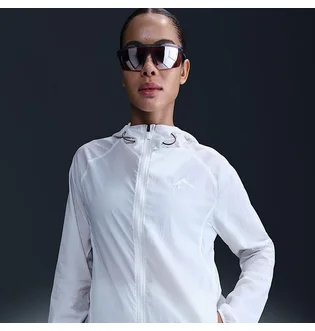 Ветровка женская Nike Trail Repel Jacket Women White HJ2250-030