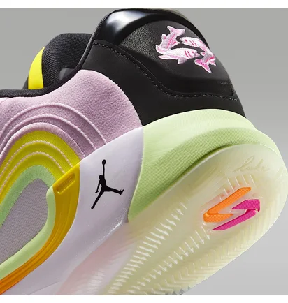 Кросівки чоловічі Nike Luka 4 Gone Pink/Multi IB7903-600