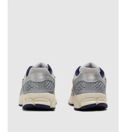 Кросівки чоловічі Nike Zoom Vomero 5 Sneaker Grey FJ4151-001