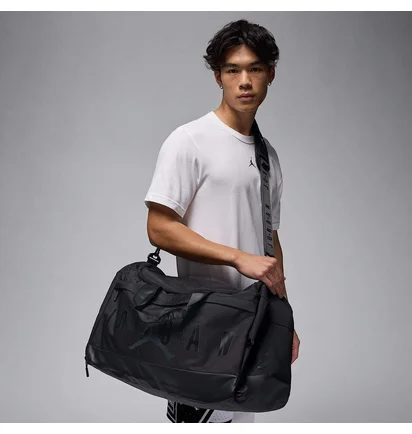 Сумка чоловіча Air Jordan Velocity Duffle Bag M (62.5L) Black MM0920-KK2