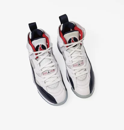 Кросівки чоловічі Air Jordan Jumpman Two Trey White Do1925-102