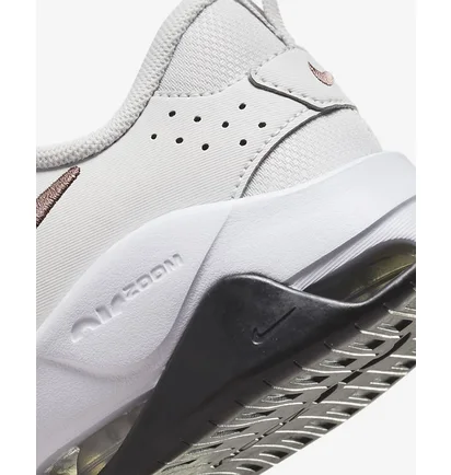 Кросівки жіночі Nike Zoom Bella 6 Grey DR5720-003