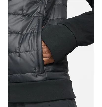 Куртка жіноча Nike Therma-Fit Black DD6061-010