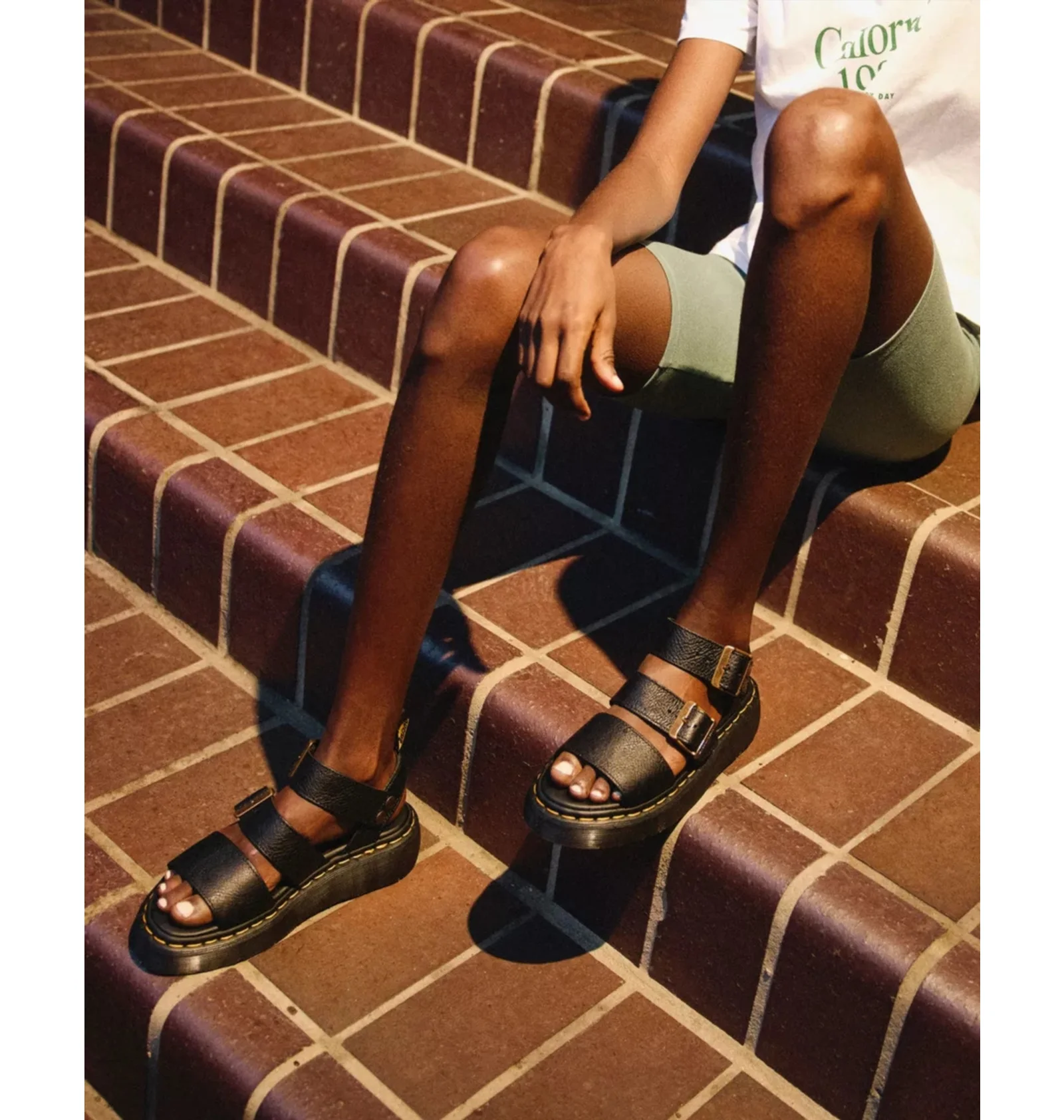 ᐉ Сандалі жіночі Dr. Martens Gryphon Quad Pisa Sandals Black