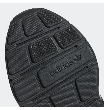 Кросівки чоловічі Adidas Originals Swift Run black AQ0863