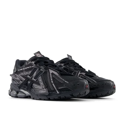 Кросівки унісекс New Balance 1906 Black M1906AF