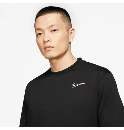 Футболка мужская Nike Classic Dri-Fit Top Black BV9415-010