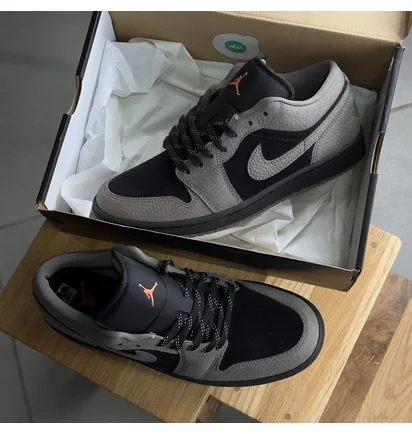 Кроссовки мужские Air Jordan 1 Low Beige/Black IB7109-005