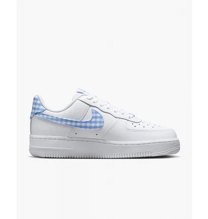 Кроссовки женские Nike Air Force 1 07 White DZ2784-100
