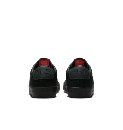 Кроссовки мужские Nike Sb Zoom Blazer Low Pro G T Skate Shoes Black DR9099-001