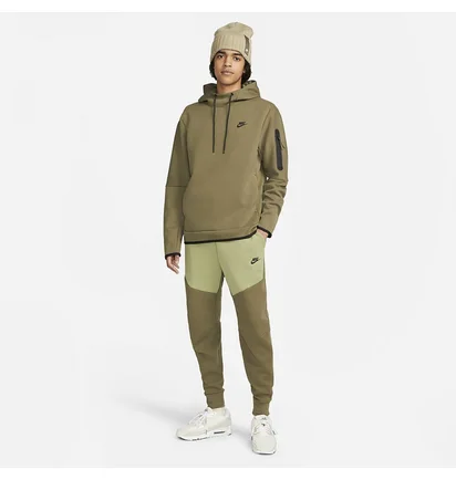 Худи мужское Nike Sportswear Tech Fleece Olive Dd5174-222