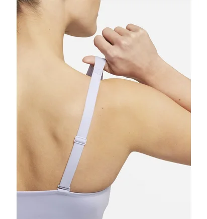 Топ женский Nike Indy Plunge Cutout Medium-Support Padded Sports Bra White DV9837-536