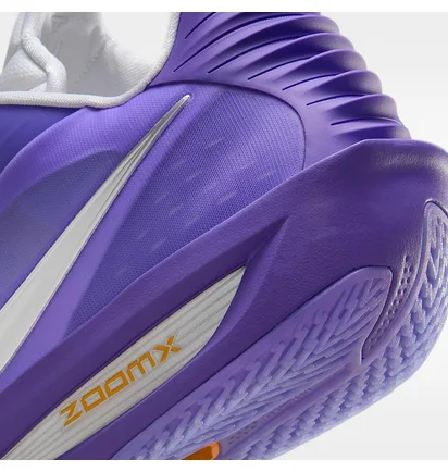 Кроссовки унисекс Nike G.T. Cut 3 Turbo Basketball Shoes Violet HV9918-800