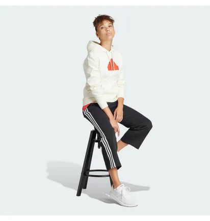 Худи женское Adidas Future Icons Badge Of Sport White IS3639