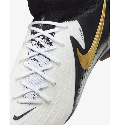 Бутси унісекс Nike Phantom Luna 2 Pro Beige/Black FJ2575-100