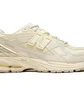 Кроссовки унисекс New Balance 1906 Beige M1906NK