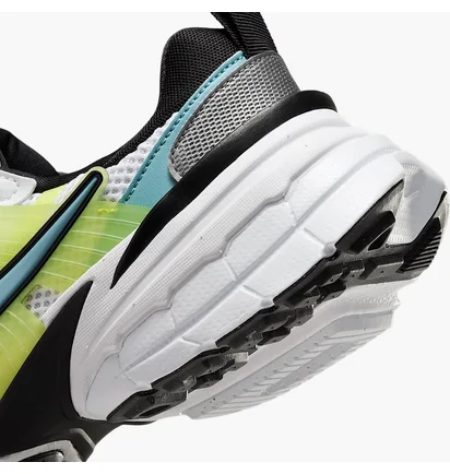 Кросівки унісекс Nike V2K Run White/Green HJ9568-100