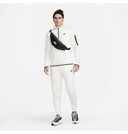 Худи мужское Nike Sportswear Tech Fleece Beige Dd5174-030
