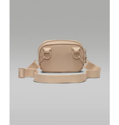 Сумка унисекс Air Jordan Alpha Camera Bag (1L) Beige WA0870-XA3
