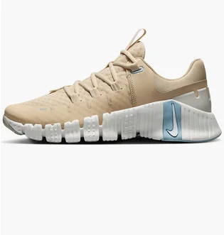 Кроссовки женские Nike Free Metcon 5 Workout Shoes Beige DV3950-105