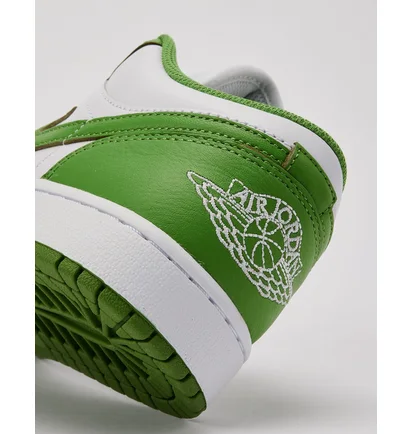 Кросівки чоловічі Air Jordan 1 Low Se White/Green HF4823-100