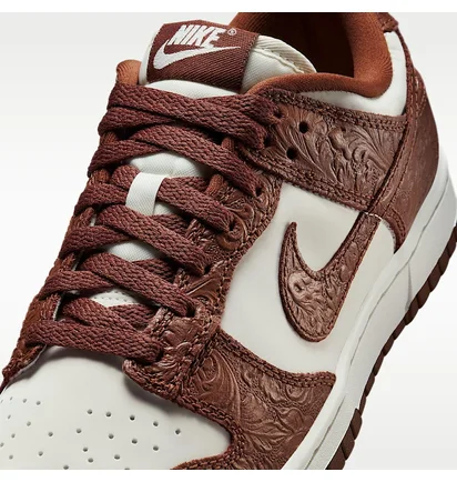 Кросівки жіночі Nike Dunk Low White/Brown IF3944-100