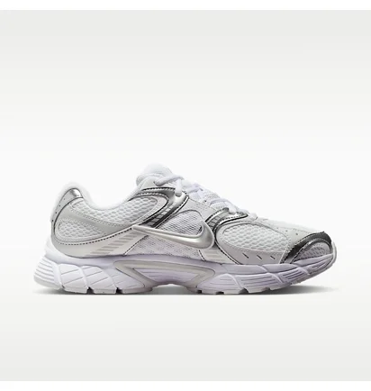 Кроссовки женские Nike V5 Rnr White HQ7901-112