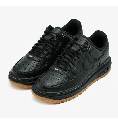 Кроссовки мужские Nike Air Force 1 Luxe Black DB4109-001