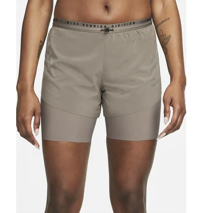 Шорти жіночі Nike Dri-Fit Run Division Grey DM7745-289