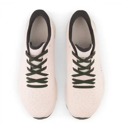 Кроссовки женские New Balance Fresh Foam X Tempo V2 Peach Wtmpocb2