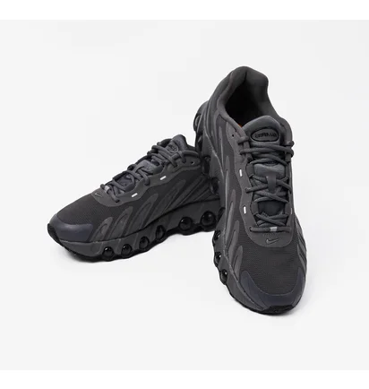 Кросівки чоловічі Nike Dn 8 Black FQ7860-004