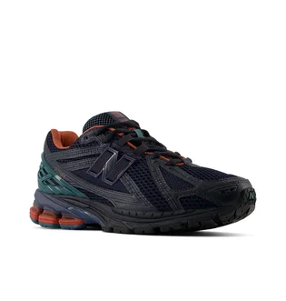 Кроссовки мужские New Balance 1906R Black M1906RVC