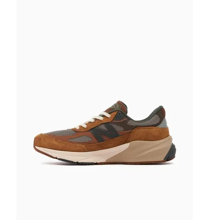 Кроссовки унисекс New Balance X Carhartt Wip M990V6 Ch6 Made In Usa Brown/Grey M990CH6