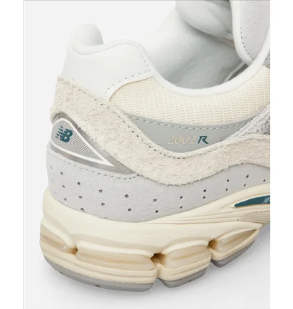 Кросівки чоловічі New Balance 2002R Sneakers Linen Grey M2002REK