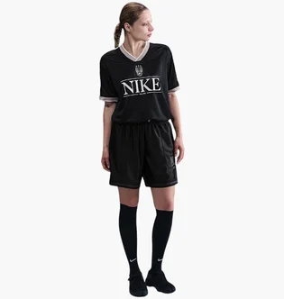 Футболка жіноча Nike Sportswear V-Neck Jersey Top Black IH8504-010