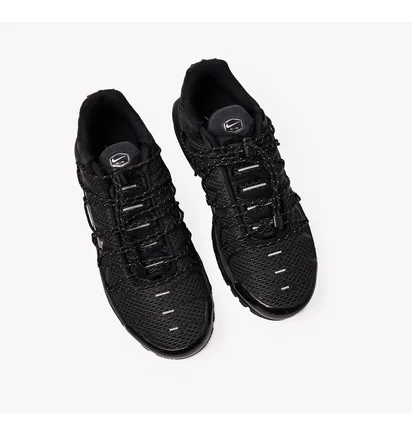 Кросівки чоловічі Nike Air Max Plus Utility Black Fd0670-001