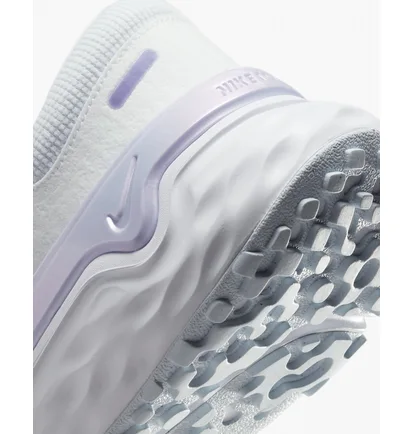 Кроссовки женские Nike Renew Run 4 White Dr2682-100