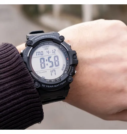 Часы мужские Casio AE-1500WH-1A