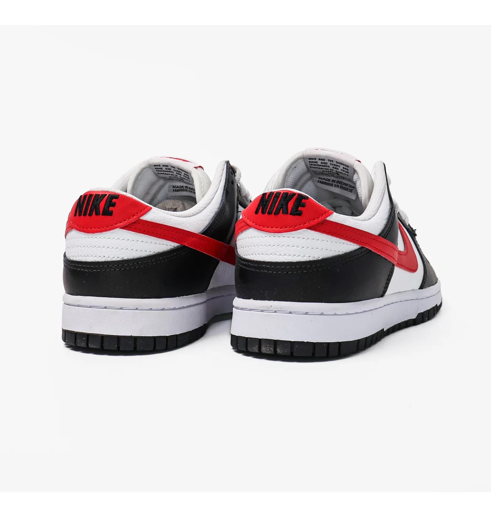 ᐉ Кросівки чоловічі Nike Dunk Low Retro White/Black Fb3354-001