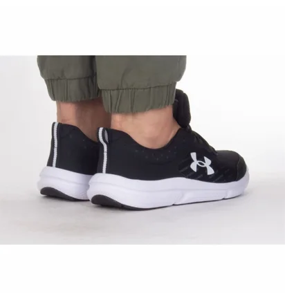 Кроссовки мужские Under Armour Charged Assert 10 Black 3026175-001