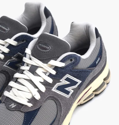 Кросівки чоловічі New Balance 2002R Grey M2002REL