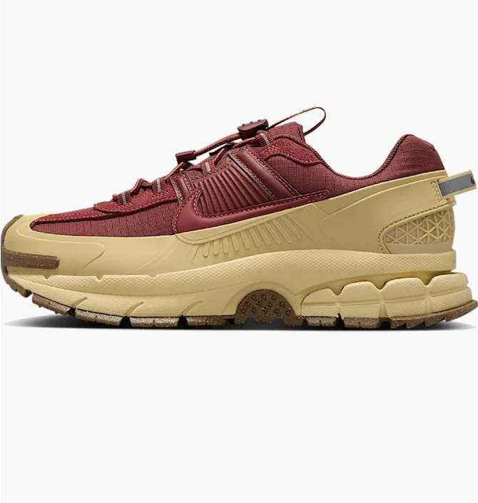 Кроссовки женские Nike Zoom Vomero Roam Team Brown/Beige HQ2181-700