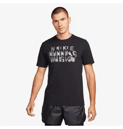 Футболка мужская Nike Dri-Fit Run Division T-Shirt Black FN0829-010