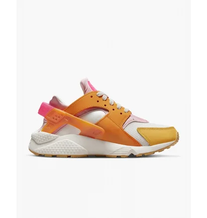 Кросівки жіночі Nike Air Huarache Orange Dx2674-100