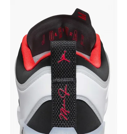 Кросівки унісекс Air Jordan Xxxvii Low White Dq4122-100