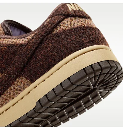 Кроссовки женские Nike Dunk Low X Harris Tweed® WomenS Shoes Brown IO0052-200