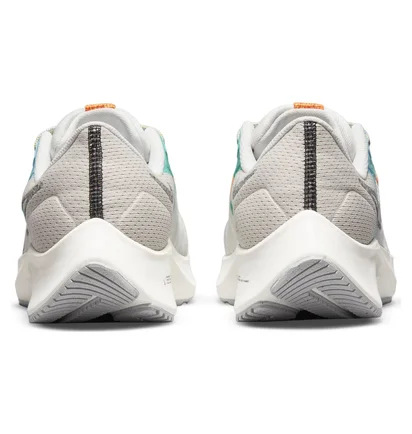 Кроссовки женские Nike AIR ZOOM PEGASUS 38 MFS DC4566-100