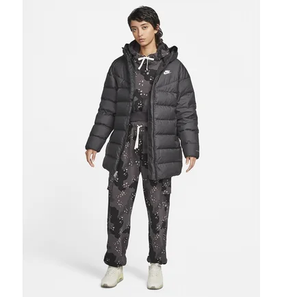 Куртка жіноча Nike Sf Dwn Wr Parka Black Dq6873-010