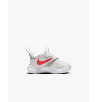 Кроссовки детские Nike Team Hustle D 11 White DV8995-102