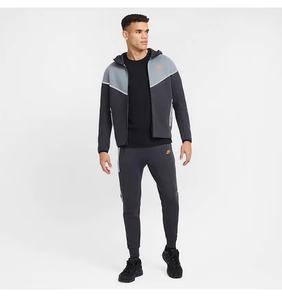 Толстовка чоловіча Nike Tech Fleece Grey HQ3746-060